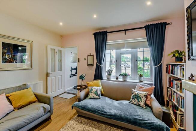 8510405-interior04-800.jpg