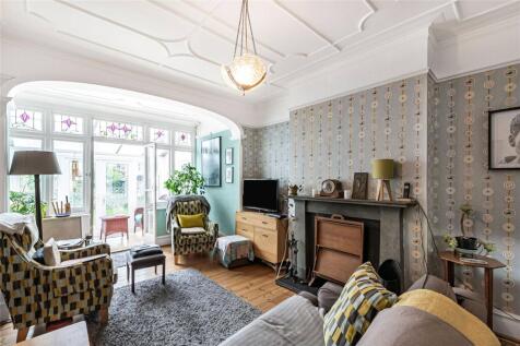 Woodnook Road, Furzedown, SW16