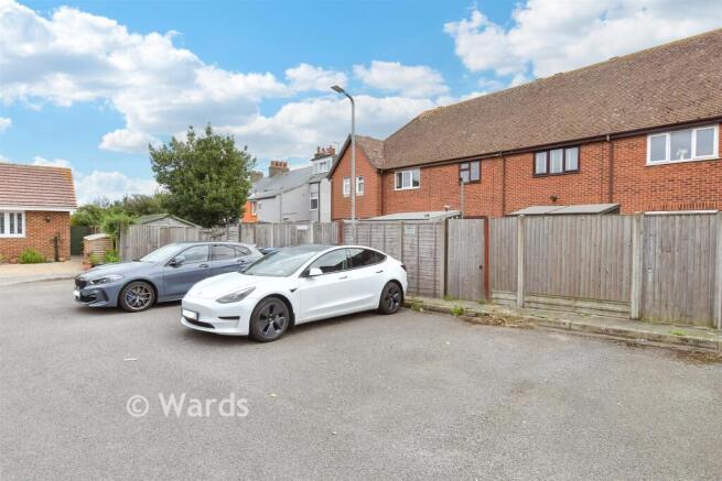 Driveway/Parking