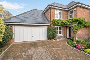 6, Churchfield Place, Shepperton TW17 9LE