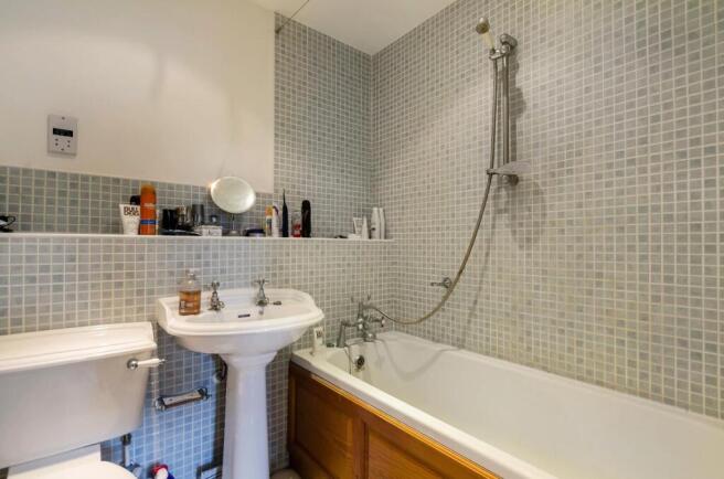 1 bed Flat to rent Image 8