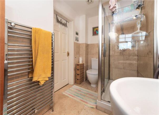 Ensuite