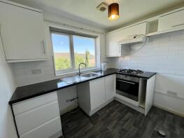 10, Staindale Court, Nottingham NG8 5FZ