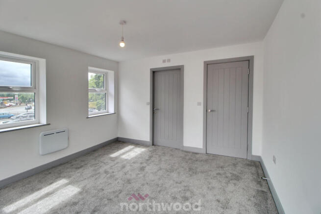 2 bed Flat to rent Image 10