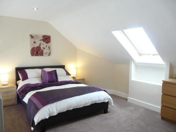 Lindisfarne, Bedroom