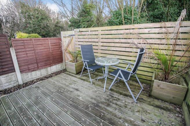 Rear Decking Area