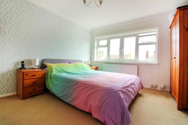 Master Bedroom.JPG