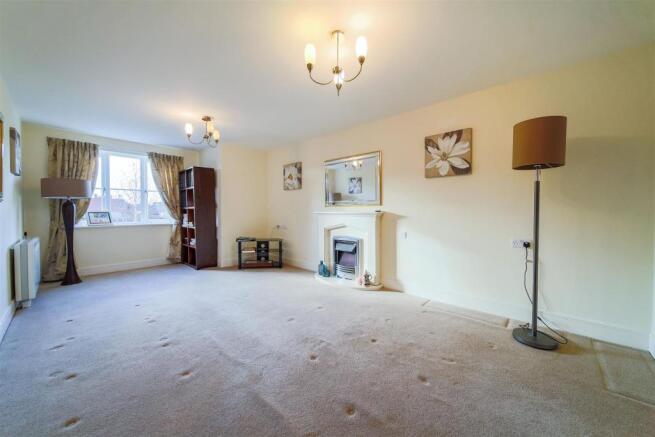Living Room..jpg