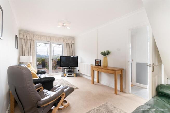 14 Corbett Crescent, Caerphilly-SWPP-WEB-27.jpg