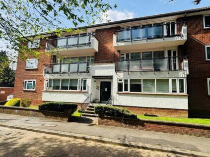 Calthorpe Gardens, Edgware
