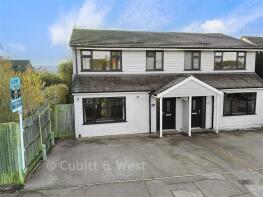 Beeding Cottage, Hillcrest Drive, Pulborough RH20 3LB