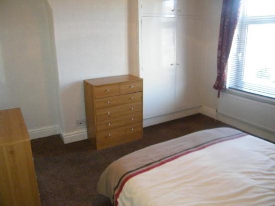 Bedroom One Pic1