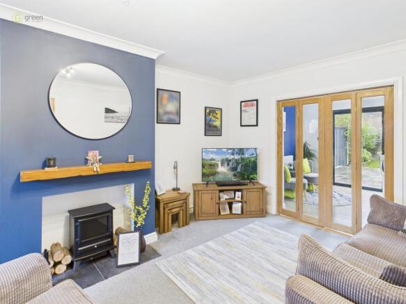 cam05459g0pr0100still029