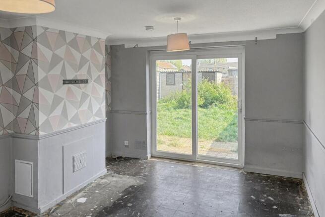4 Delimands, Basildon, Essex, SS15 5BB
