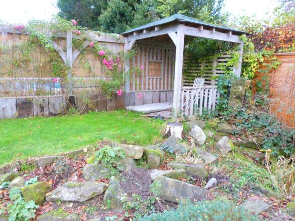 25. Gazebo