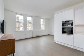 Flat Basement, 29, Hetley Road, London W12 8BA