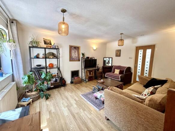2 bed Terraced for sale Image 6