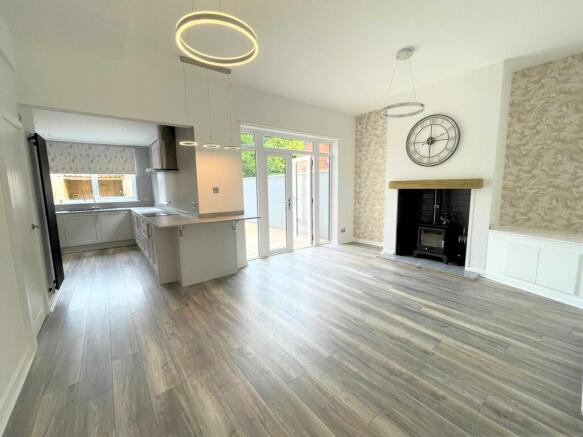 Open Plan Family ...