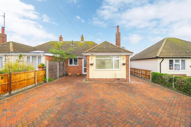 2-bed semi-detached on Glenmore Avenue, Caister-On-Sea, £200,000