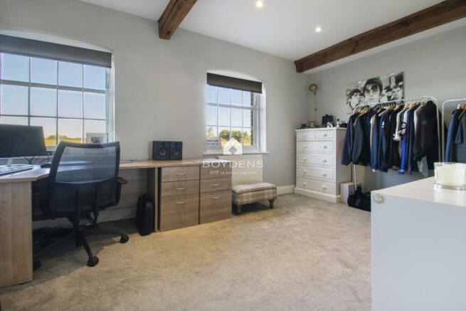 Photo 15
