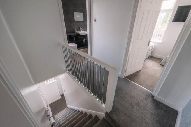 2 bed Semi-Detached for sale Image 12