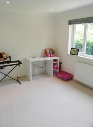 Bedroom 4 / Playroom