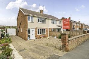 24, Newport Avenue, Grantham NG31 7EB