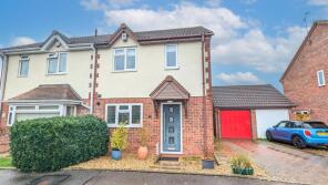 12, Powderham Avenue, Worcester WR4 0DN