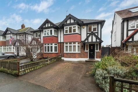 River Gardens, Carshalton