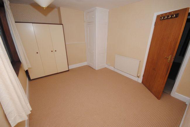 Bedroom (pic2)