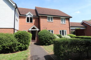 Flat 6, Trienna Court, Wendover Gardens, Brentwood CM13 2HD