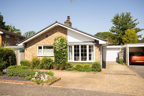 Hazelwood Close, Crawley Down, RH10