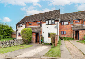 16, Buttermere Close, St. Albans AL1 5TD