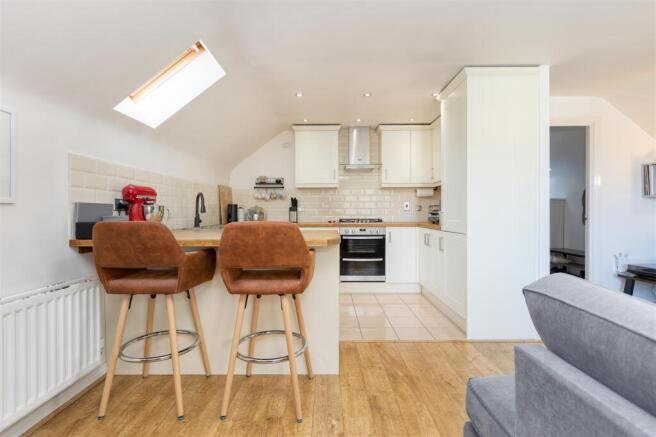 Entertaining Breakfast Bar