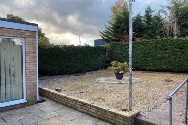 Garden 2 