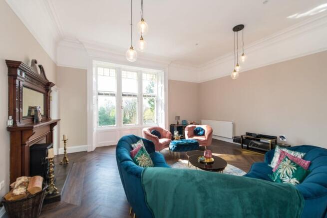 Lounge / Dining Room