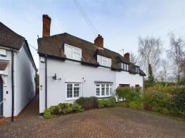 1, Fordson Road, Springfield, Chelmsford CM2 5PJ
