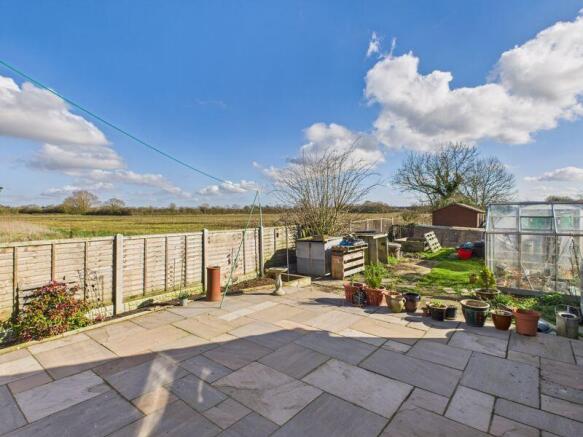 Rear patio/garden