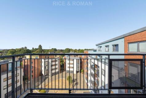 Southwell Park Road, Camberley