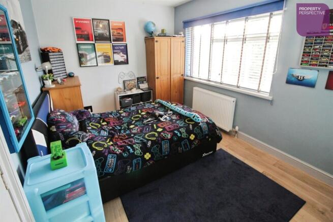 3 bed Semi-Detached for sale Image 8