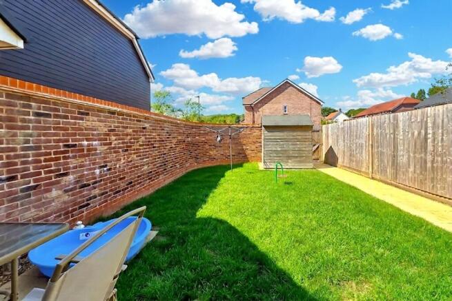 Crane Gardens, Angmering, BN16 photo 4