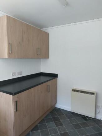 Studio to rent Image 6