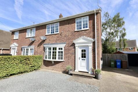 Chestnut Garth, Burton Pidsea, Hull