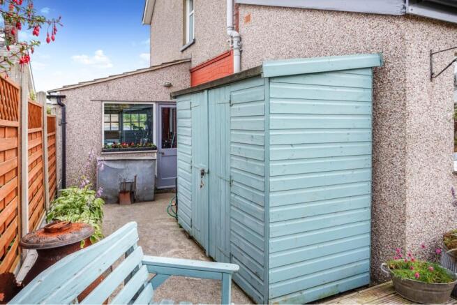 Shed
