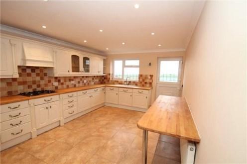 Kitchen/Breakfast Rm