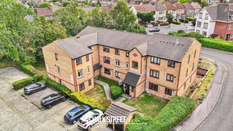 Naunton Way, Hornchurch, RM12