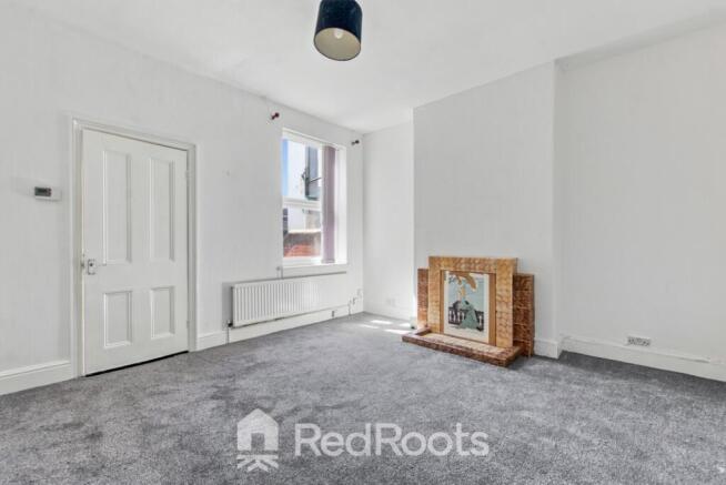 3 bed Terraced for sale Image 4