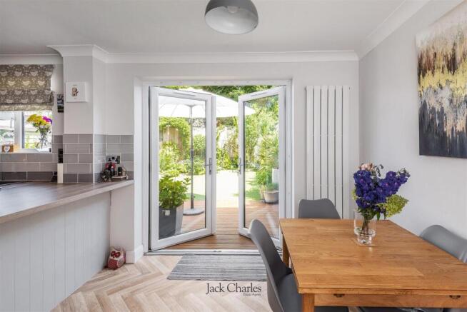 Maltings Close, Hadlow, Tonbridge photo 4