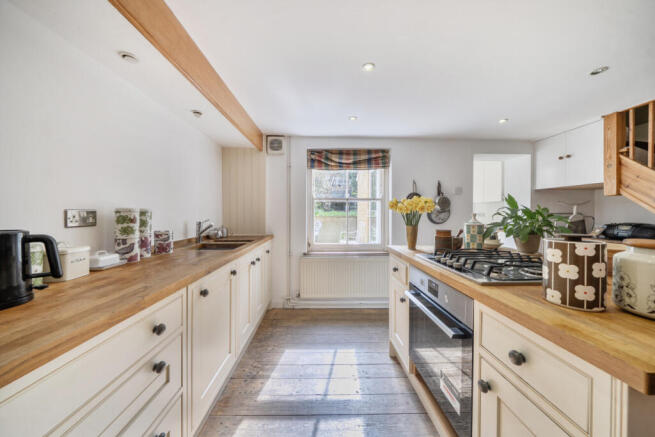 1435153-12-69cd2f...