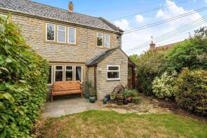Batu, Middle Street, Kingsdon, Somerton TA11 7LG